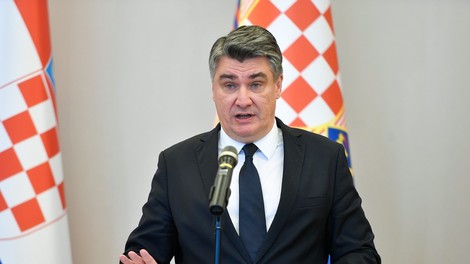 Besedna vojna v hrvaškem političnem vrhu, predsednik Milanović označen kot "koktejl psihičnih motenj"