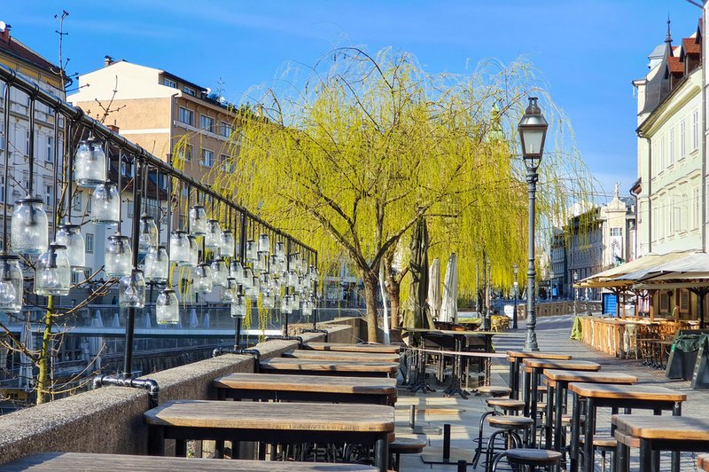 Zaposleni v gostinstvu in turizmu: "Dovolj nam je zaprtja in ignorance oblasti" (foto: Shutterstock)