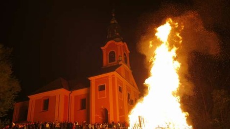 Pred 1. majem že drugo leto brez kurjenja kresov