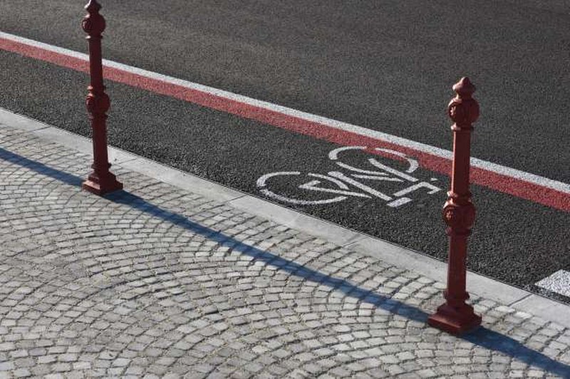 Za kolesarske poti v več občinah odobrena evropska sredstva (foto: Nebojša Tejić/STA)