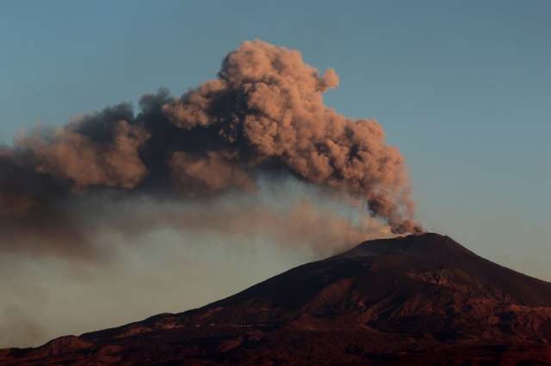 Na Siciliji četrtič v zadnjem tednu doživeli izbruh Etne (foto: Xinhua/STA)