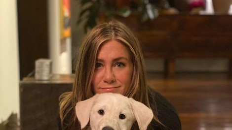 Jennifer Aniston in 8 drugih zvezdnic, ki se na Instagramu ne bojijo pokazati brez ličil