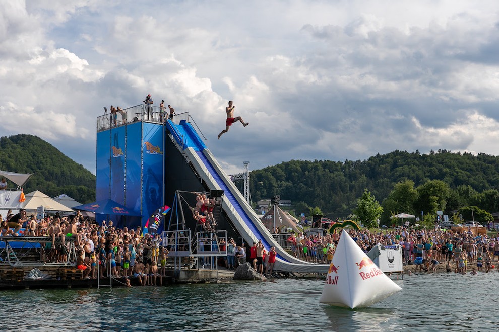 Rekordni poleti na Velenjski plaži