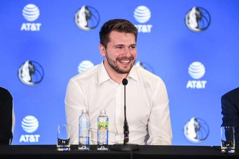 Dončić z maksimalno vsoto za podaljšanje v ligi NBA postaja najbolje plačan slovenski športnik (foto: Nebojša Tejić/STA)