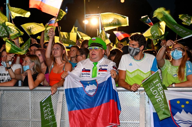 V Ljubljani pozdravili olimpijce; Janja Garnbret župana Jankovića pozvala, naj ne pozabi na njun dogovor (foto: Profimedia)