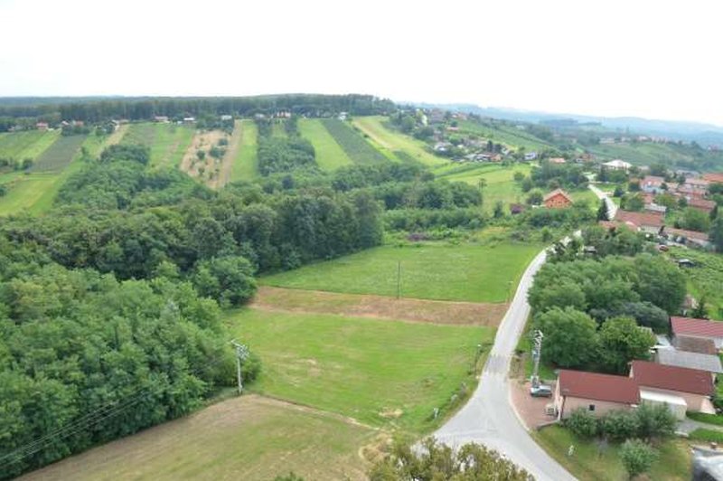 Lendava bo dobila dvojno adrenalinsko jeklenico (foto: Marjan Maučec/STA)