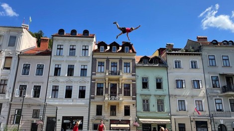 Mega trampolin osvojil Slovenijo (zdaj pa se zanj zanimajo še Dubaj, Pariz in Las Vegas)