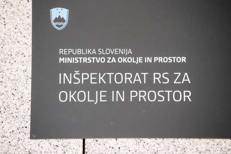 V nadzoru objektov v gradnji odkrili več kot 40 odstotkov nedovoljenih (foto: Nebojša Tejić/STA)