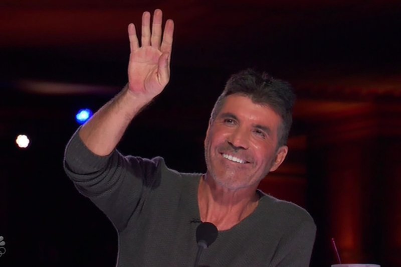 V tem videoposnetku slavni lovec na talente Simon Cowell pokaže veščine slovenskega jezika (foto: Profimedia)