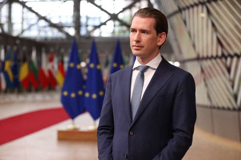 Nekdanji avstrijski kancler Sebastian Kurz se umika iz politike (foto: Thierry Monasse/STA)