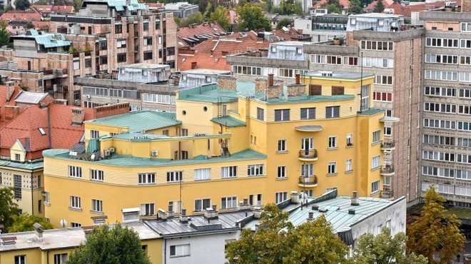 Pri nas: tri fizične osebe imajo v lasti več kot tisoč nepremičnin (kako je to sploh mogoče?) (foto: Žiga Živulović jr./BOBO)