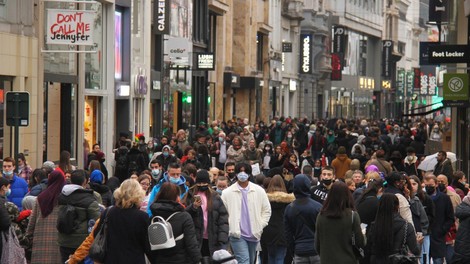 V Belgiji potrdili prvi primer nove različice koronavirusa, ki prihaja iz Južne Afrike