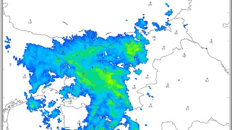 Oranžni alarm! Zajela nas je prva obilna snežna pošiljka, možen je tudi žled: je DARS pripravljen?