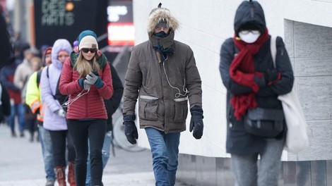 Kanadska provinca Quebec bo necepljene obremenila s posebnim zravstvenim davkom