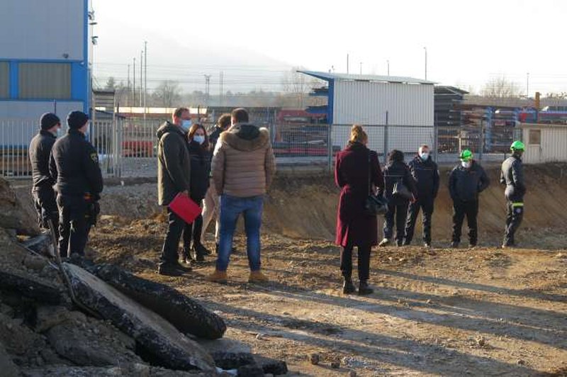 V Mariboru se bodo lotili odstranjevanja letalske bombe iz druge svetovne vojne (foto: STA/Gregor Mlakar)