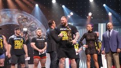 Thor Björnsson (iz serije Igre prestoli) shujšal za kar 60 kilogramov