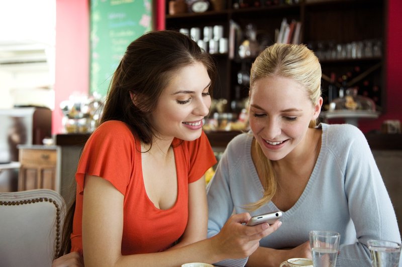 Uporabnice Tinderja povedale, česa naj moški na Tinderju ne počnejo (foto: Profimedia)