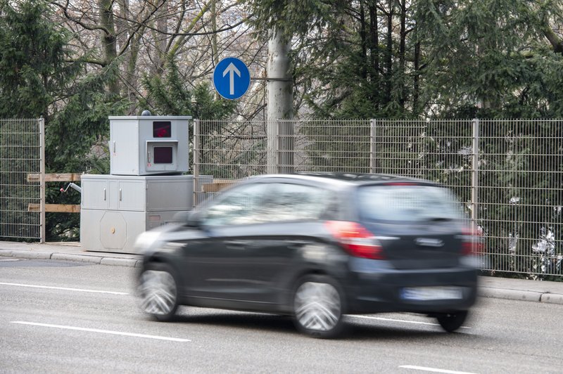 V akciji merjenja hitrosti na naših cestah našteli 1082 kršitev (foto: profimedia)