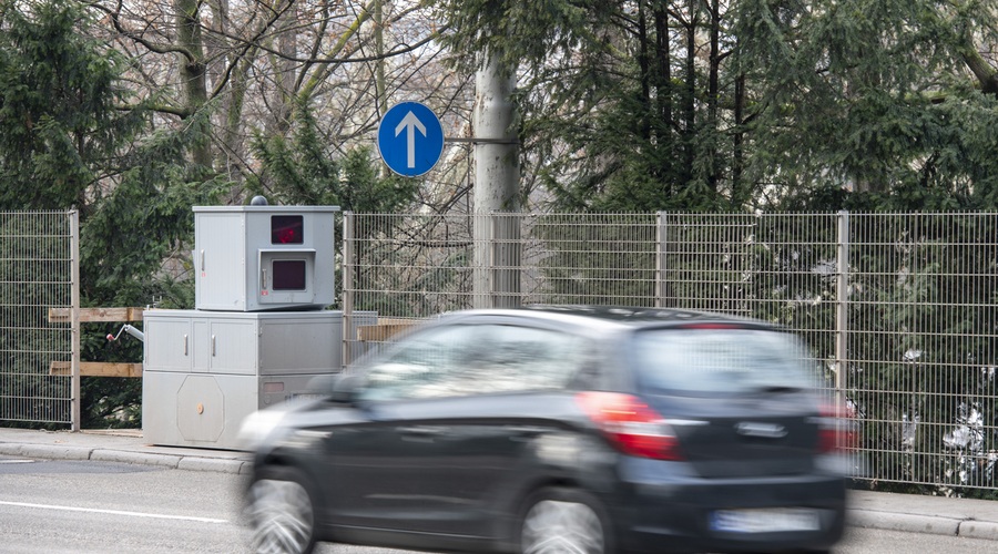 V akciji merjenja hitrosti na naših cestah našteli 1082 kršitev (foto: profimedia)