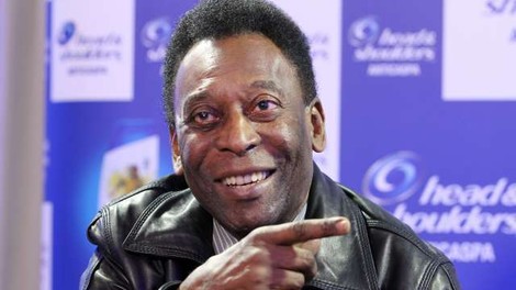 Nogometna legenda Pele iz bolnišnice spremljal super bowl