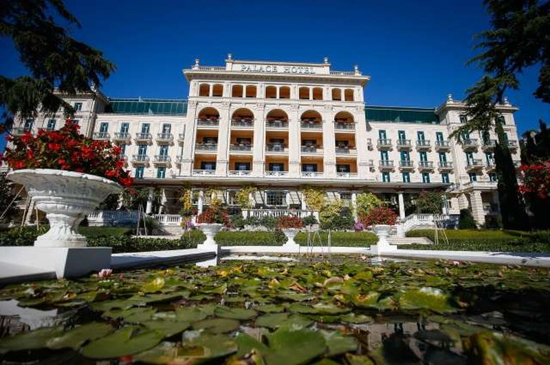 Kempinski Palace Portorož začel 6,5 milijona evrov vredno prenovo (foto: Anže Malovrh/STA)