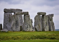 V londonskem muzeju razstava znamenitega arheološkega najdišča Stonehenge