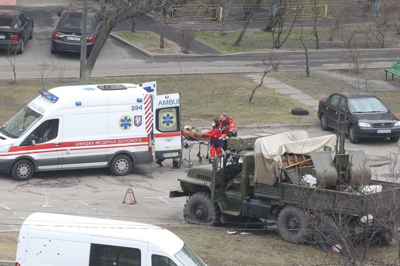 Po slabih dveh dneh od vdora v Ukrajino ruske enote že prodrle v Kijev (foto: profimedia)