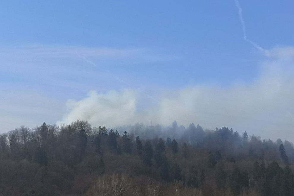 Tako se kadi iz Rožnika.