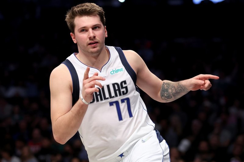 Luka Dončič o svoji napadalni igri: "Potrebno jih je prisiliti, da garajo na vseh koncih!" (foto: profimedia)