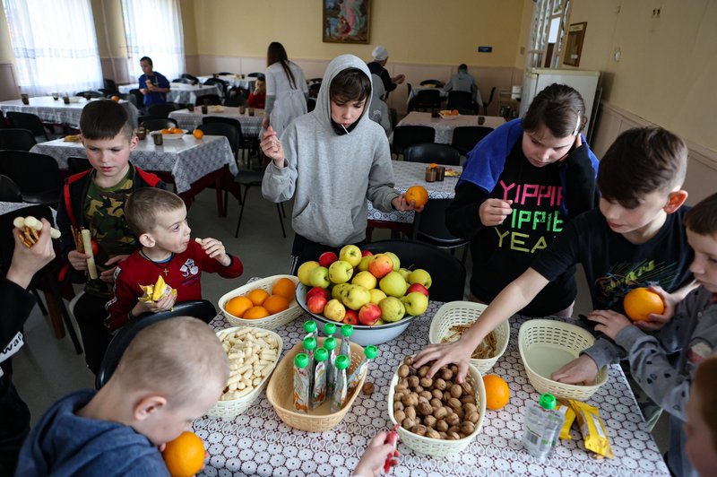 TAKO lepo gesto so pri Lahkonočnicah namenili ukrajinskim otrokom (foto: Profimedia)