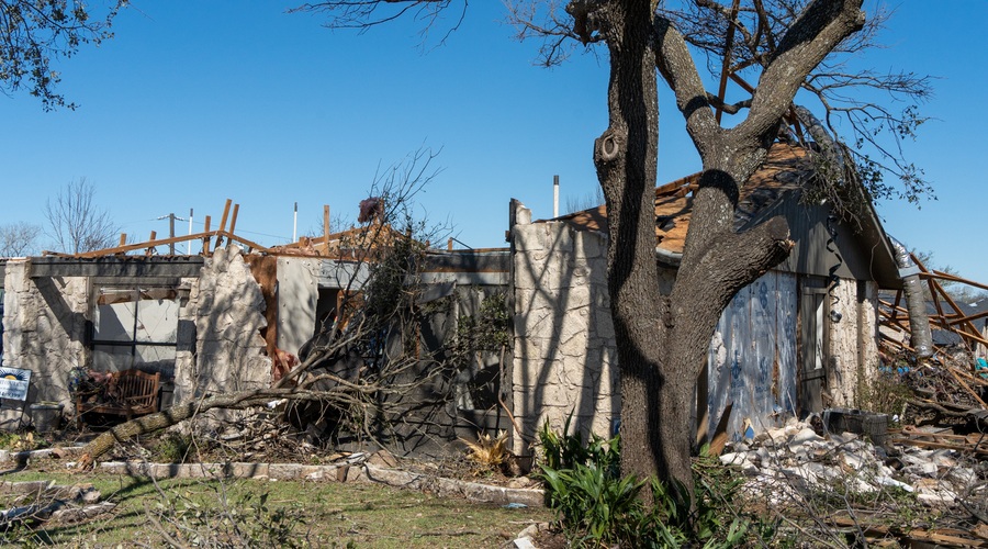 VIDEO: Jug ZDA, nedaleč od Dončićevega doma, napadlo nevihtno vreme (foto: Profimedia)