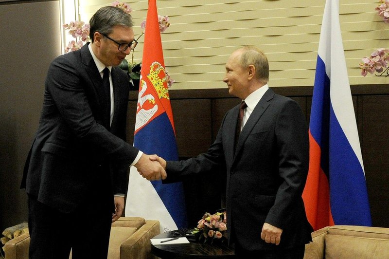 O čem VSE sta se po telefonu pogovarjala Vučić in Putin? (foto: Profimedia)