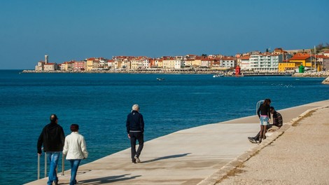 Kam vse se boste podali za prvomajske praznike? "Večina bo iskala sonce na obali!"