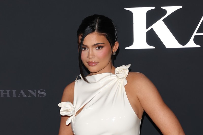 Tako je Kylie Jenner videti DVA meseca po porodu (foto: Profimedia)