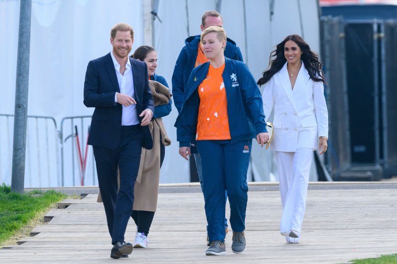 Princ Harry in Meghan Markle že spakirala kovčke in zapustila Veliko Britanijo (foto: Profimedia)