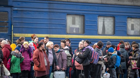 Novi podatki: število beguncev iz Ukrajine se vztrajno veča