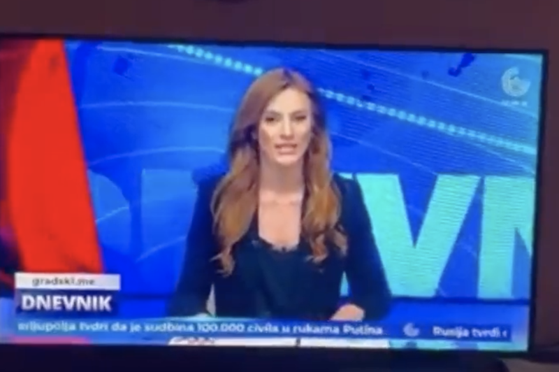 Voditeljica TV Dnevnika med tresenjem tal: “Opaaa, uuu…, v tem trenutku se dogaja potres!” (foto: Posnetek zaslona)