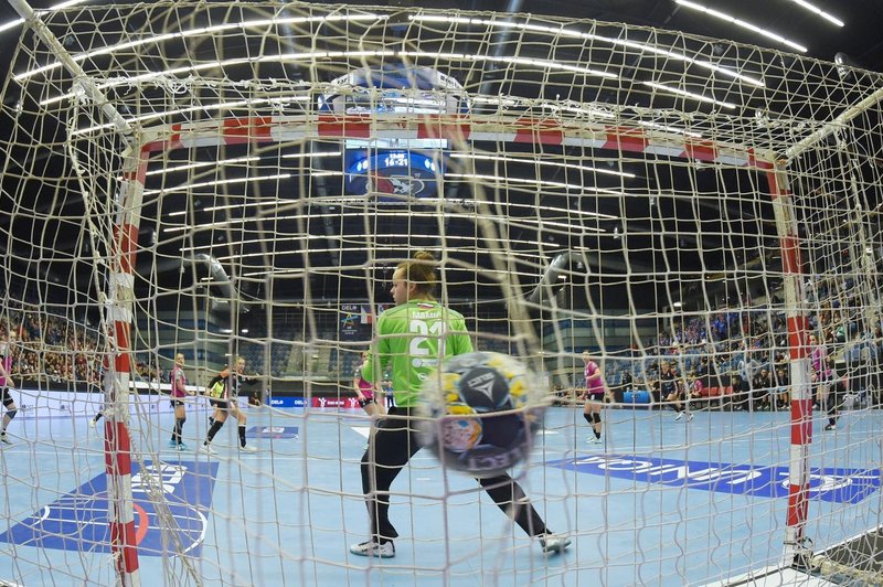 Znano je, s kom se bodo rokometašice Krima Mercatorja pomerile v borbi za četrtfinale lige prvakinj (foto: Profimedia)