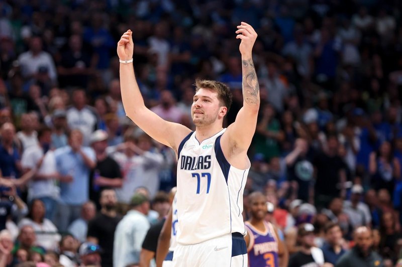 Po dveh porazih znova presenetili. Luka Dončić z Dallas Mavericksi vstal kot feniks iz pepela (foto: Profimedia)