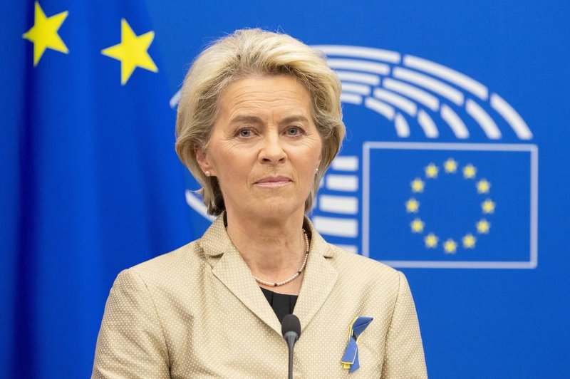 Ursula von der Leyen posvarila: "Rusija predstavlja največjo grožnjo svetovnemu redu" (foto: Profimedia)