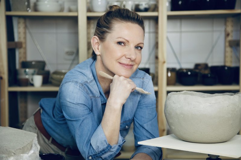 Barbara Plavec Brodnjak je oblikovalka, ki se je do ušes zaljubila v nov material (foto: Aleksandra Saša Prelesnik)