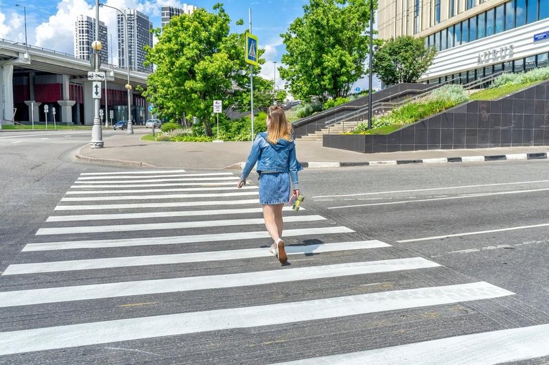 Se redno ustavljate pred prehodom za pešce? Sedaj se zagotovo boste (foto: Profimedia)