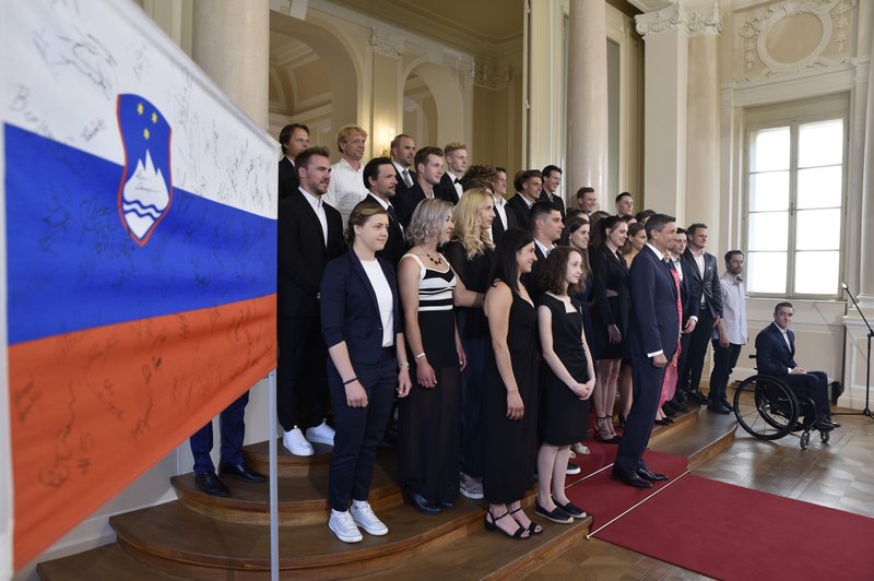 Pahor: "Vi ste tisti, ki NAJVEČ pripomorete k ugledu Slovenije" (foto: Bobo)