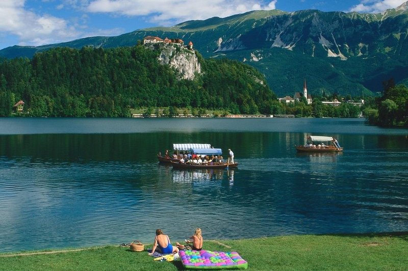 Začetek poletja: kje v Sloveniji se je VARNO osvežiti v vodi? (foto: Profimedia)