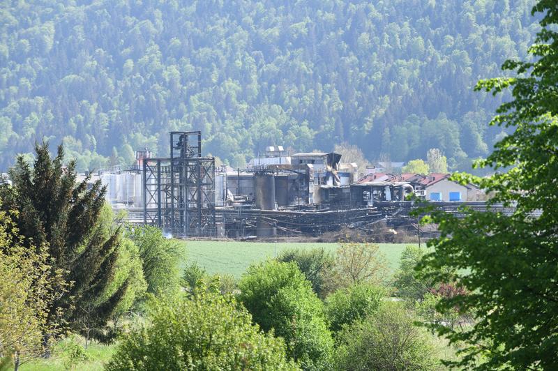 V Kočevju sirene naznanile dan žalovanja (foto: Bobo)