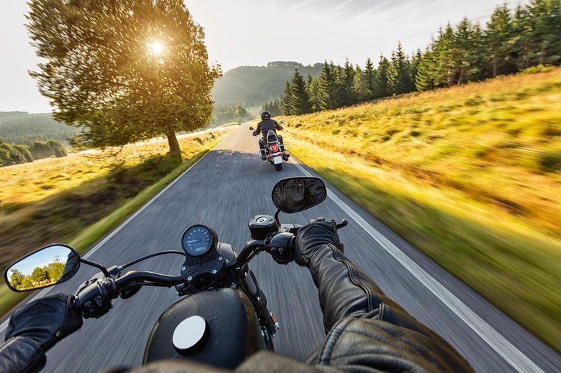 Slovenski motoristi ISKRENO o tem, kako je, ko ego dobi moč na cesti (foto: Profimedia)