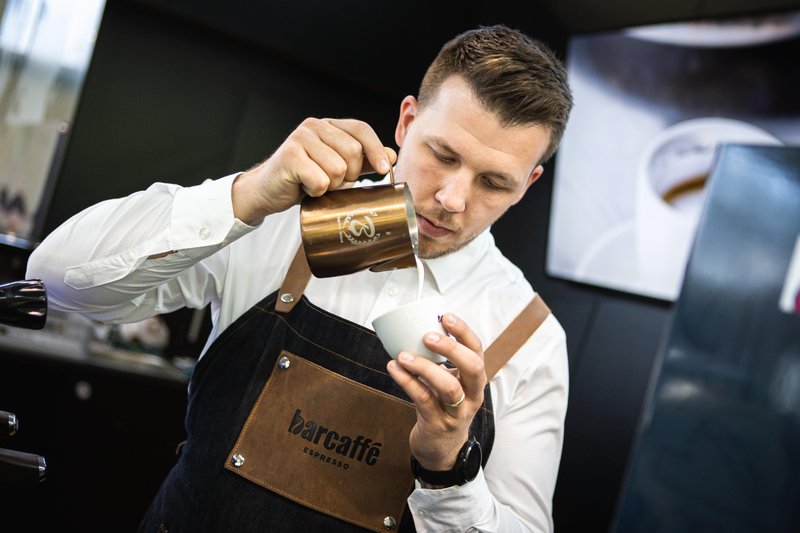 Naziv najboljšega barista v državi je dobil Aleš Gorenc, barista znamke Barcaffè (foto: Barcaffe)