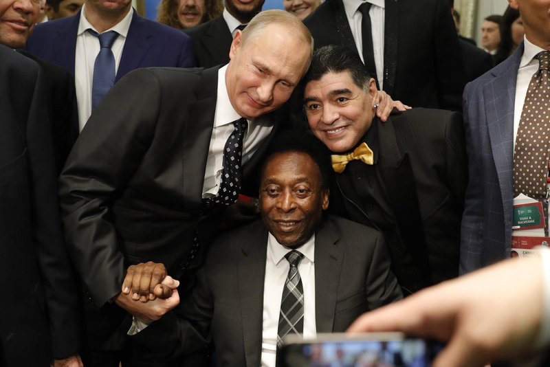 Pele z ganljivim zapisom pozval Putina k zaustavitvi vojne (foto: Profimedia)