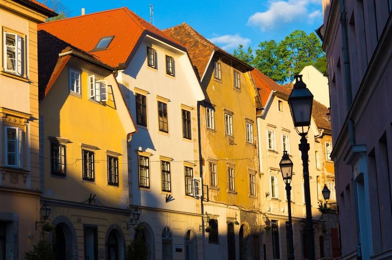 Večina mladih Hrvatov živi pri starših, kaj pa Slovenci? (foto: Profimedia)