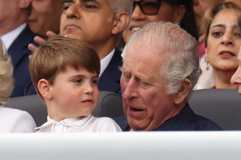 Se spominja lepših časov? Princ Charles je objavil družinske fotografije (foto: Profimedia)